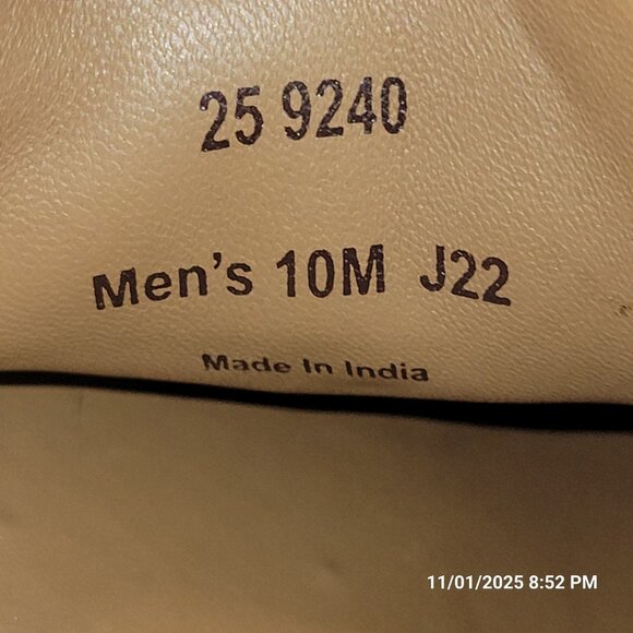 Johnston & Murphy Anders U-Throat Tan Perf SIZE 10M ** - Picture 8 of 8